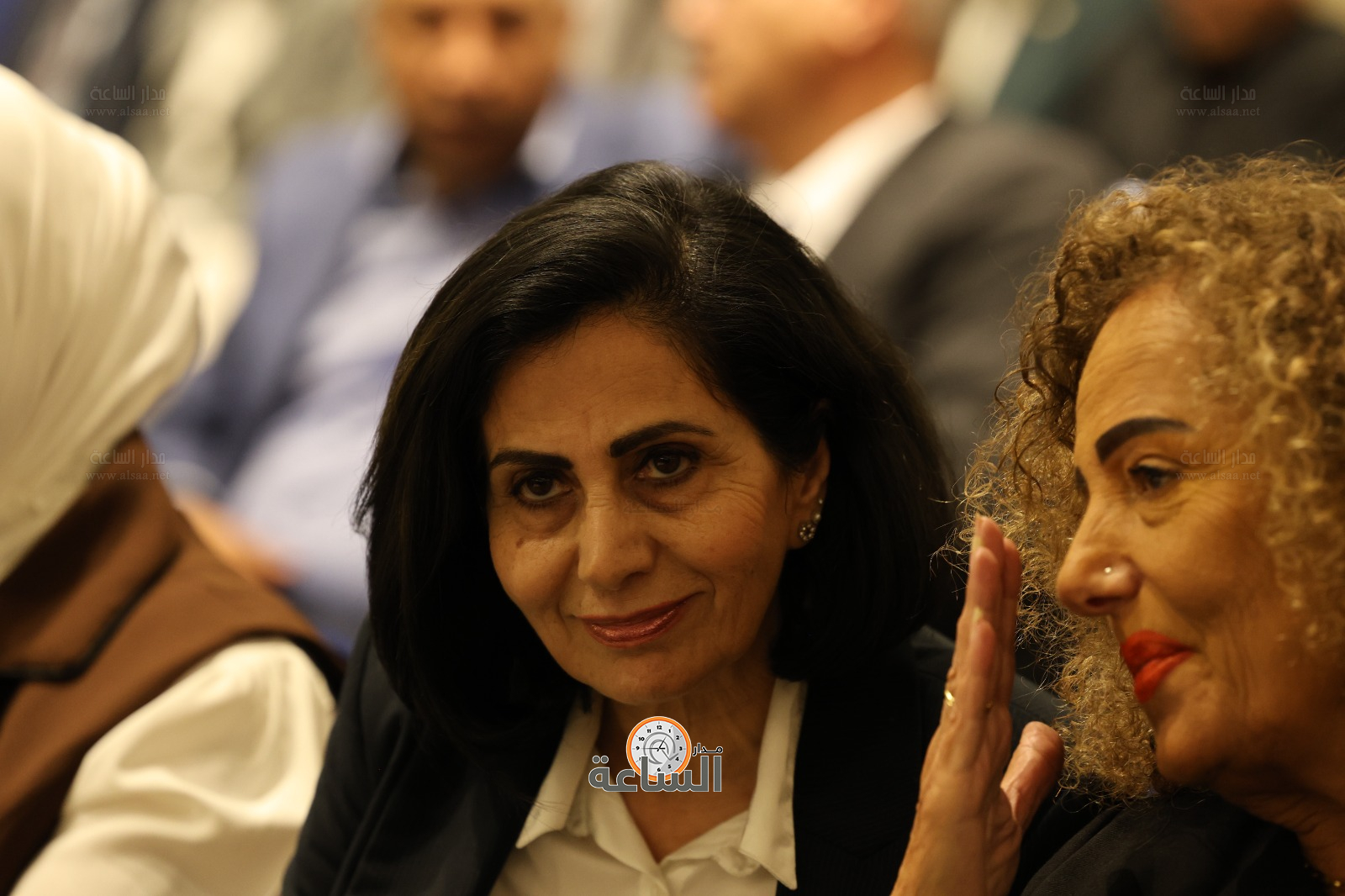 Madar Al-Saa Images 0.6403691152712011