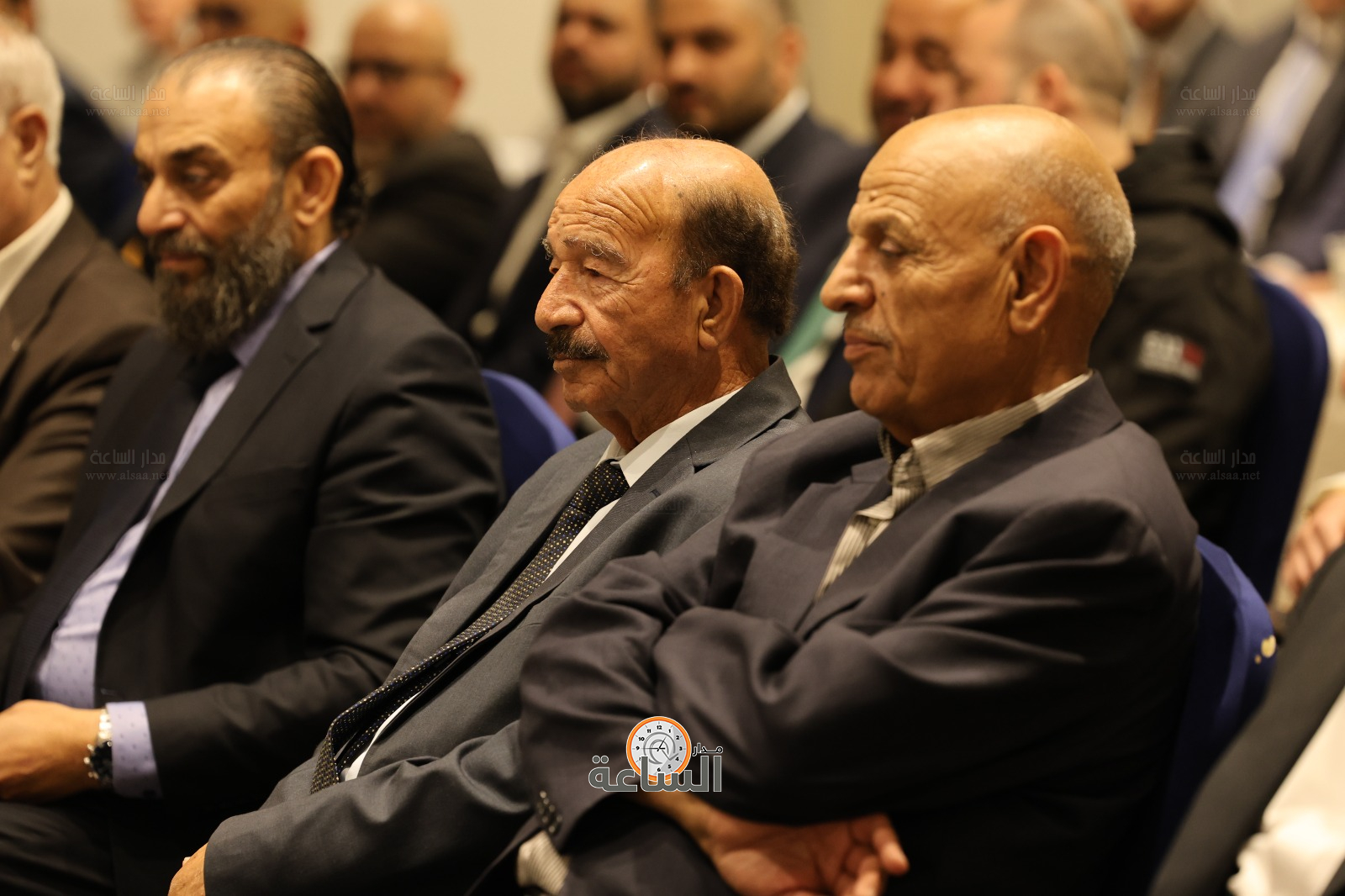 Madar Al-Saa Images 0.3659143088762423