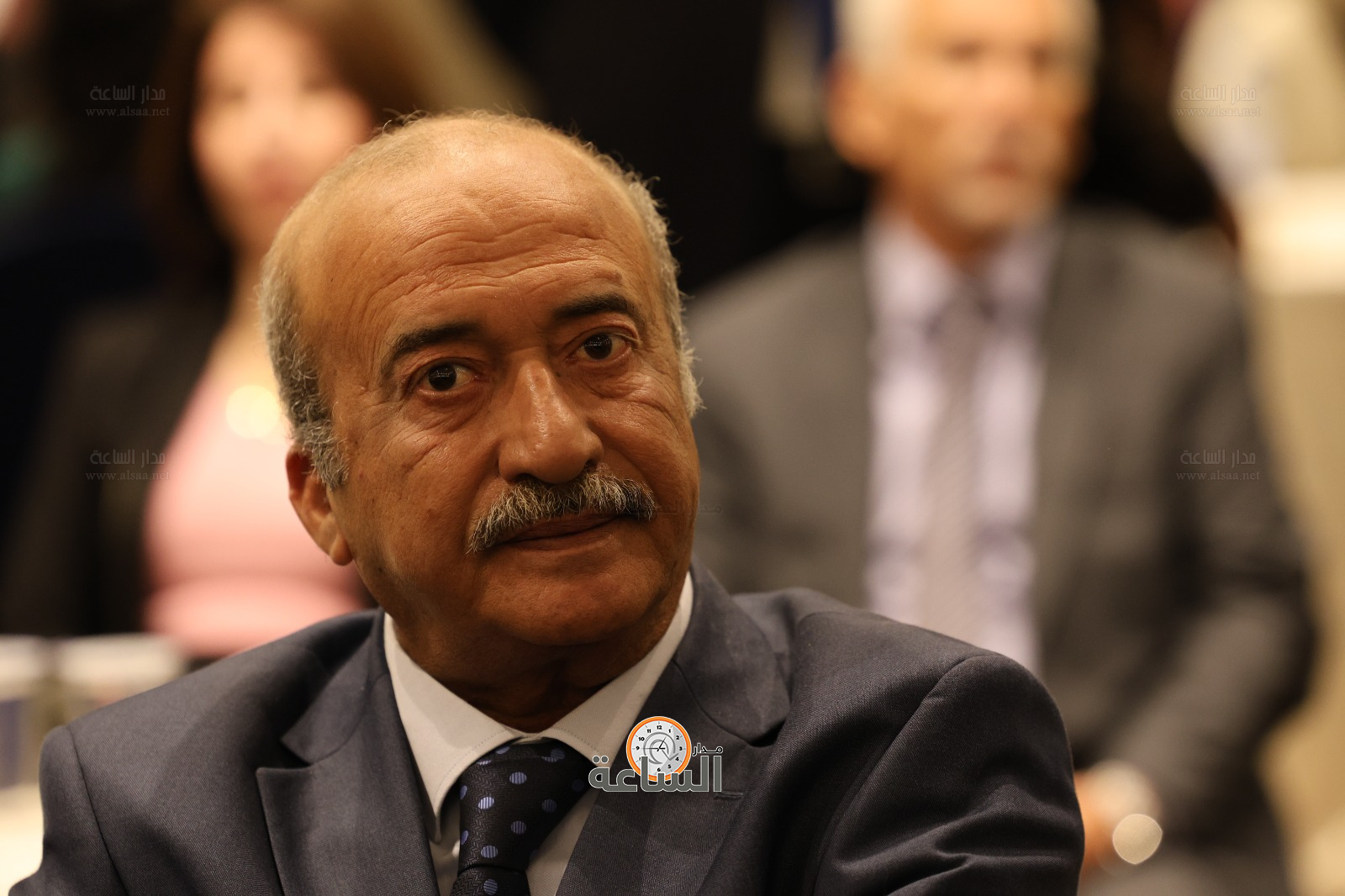 Madar Al-Saa Images 0.8432994044756349