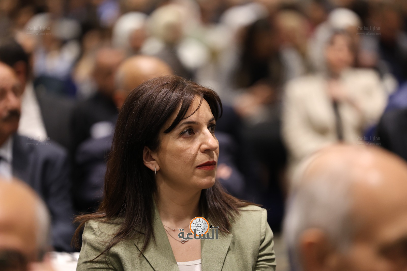 Madar Al-Saa Images 0.6427845221064274