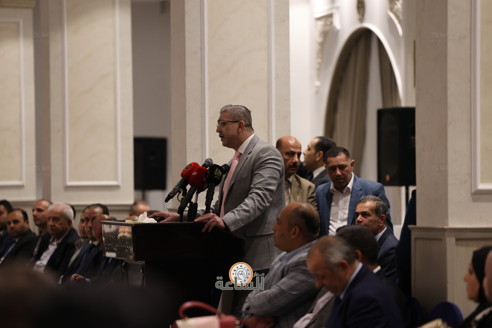 Madar Al-Saa Images 0.508705797198896