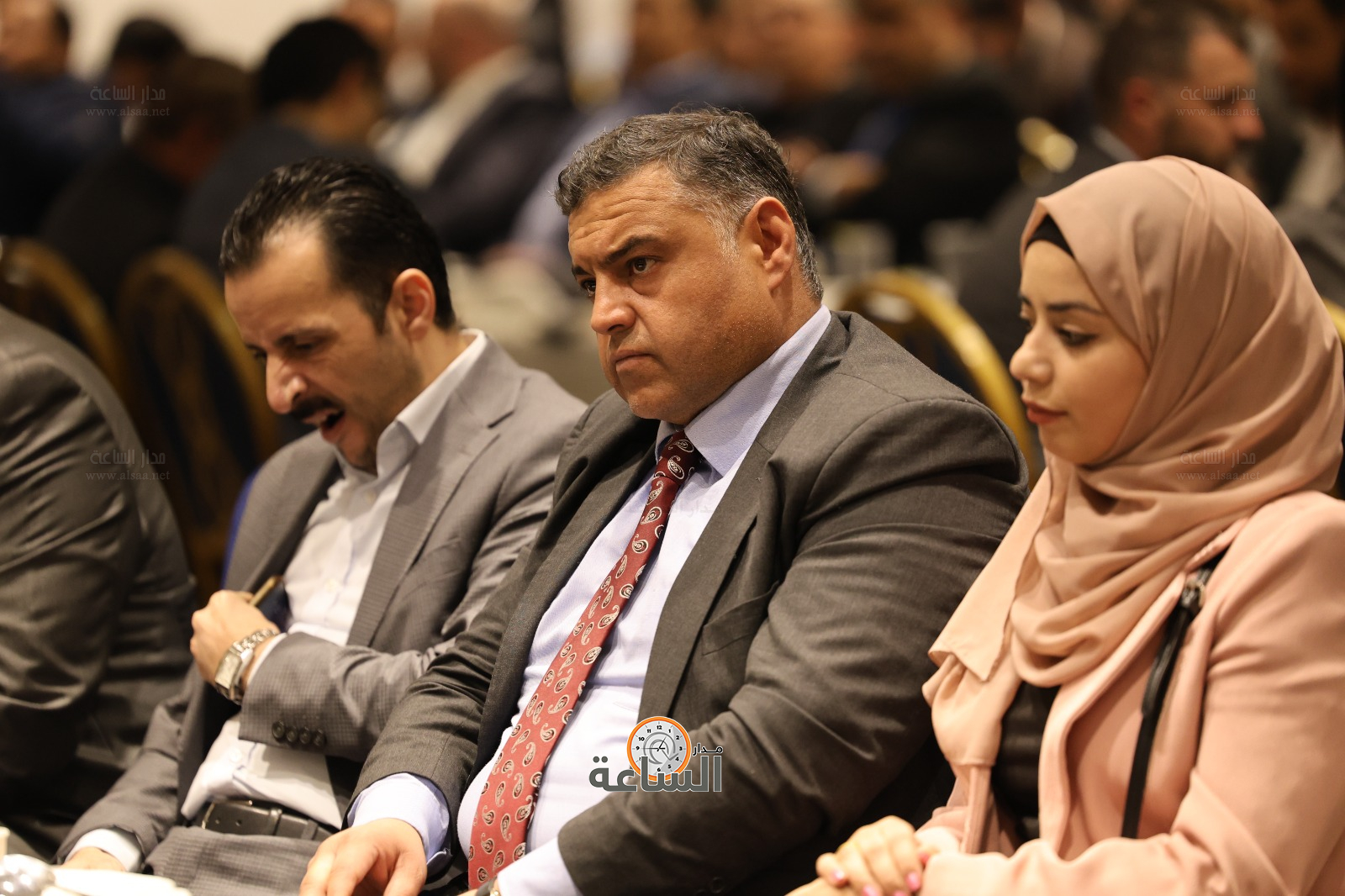 Madar Al-Saa Images 0.46443594553832335