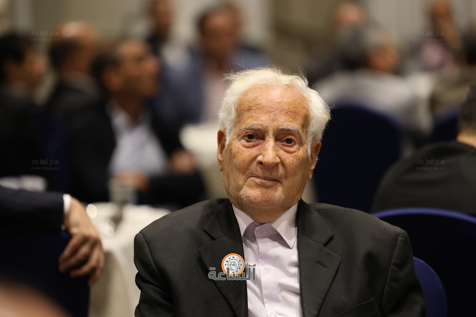 Madar Al-Saa Images 0.8405658163241854