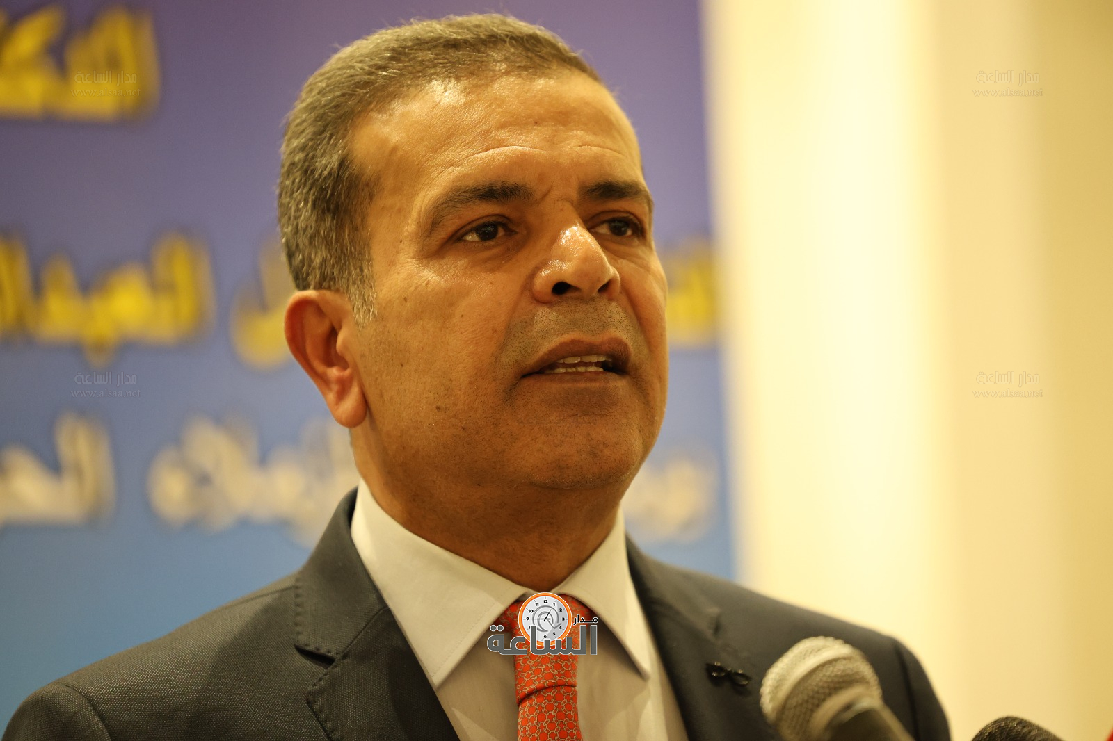 Madar Al-Saa Images 0.867250165696919