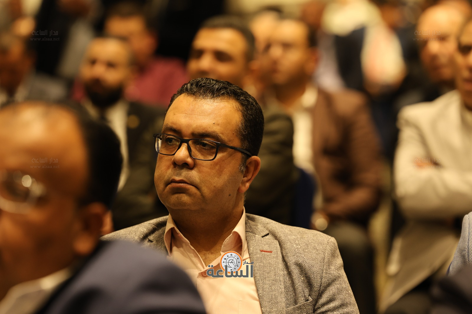 Madar Al-Saa Images 0.335934344088445