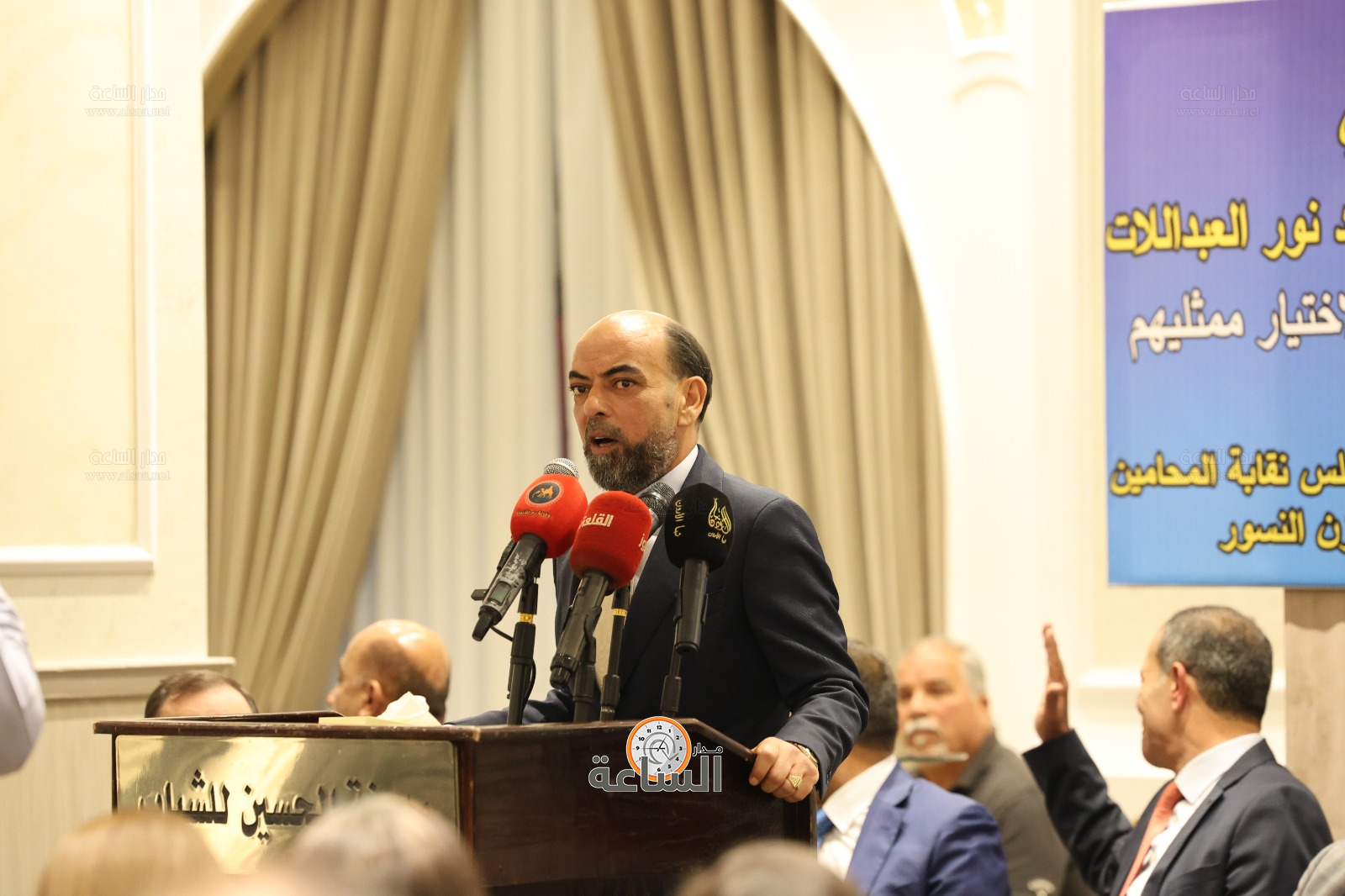 Madar Al-Saa Images 0.5939942334121177