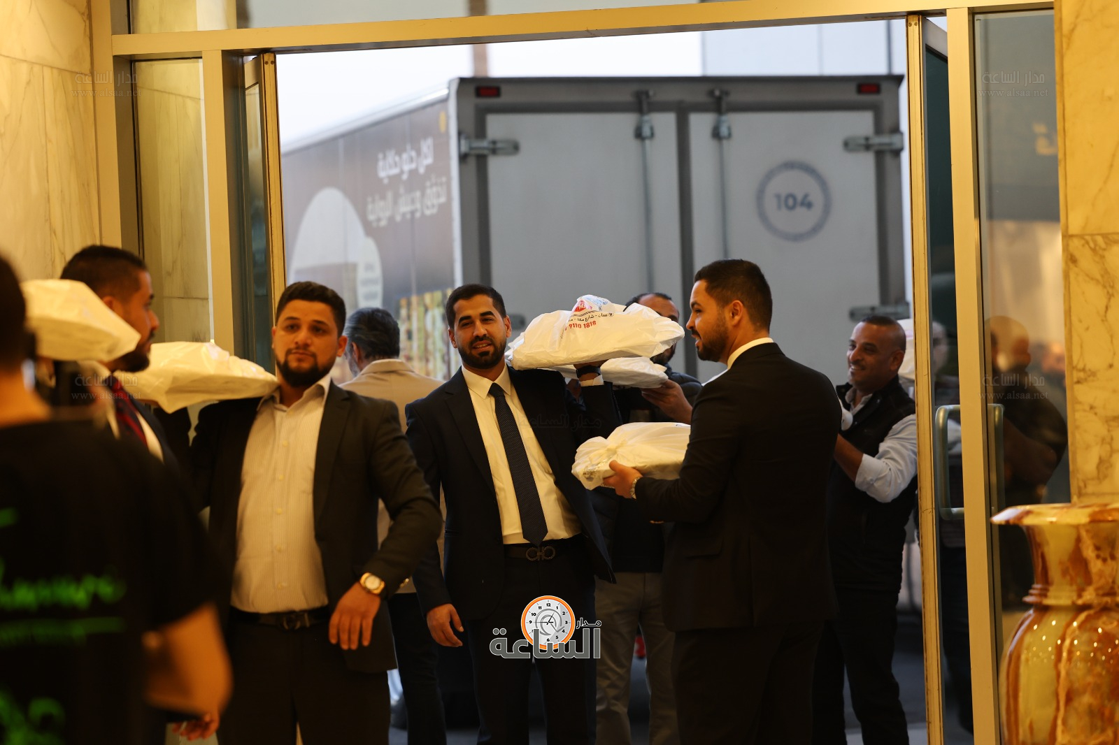 Madar Al-Saa Images 0.5443461448184652