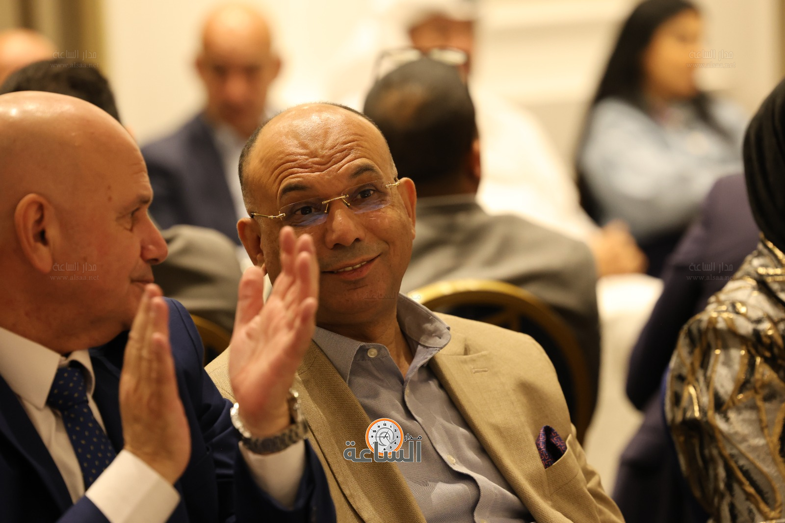 Madar Al-Saa Images 0.5012150593868524