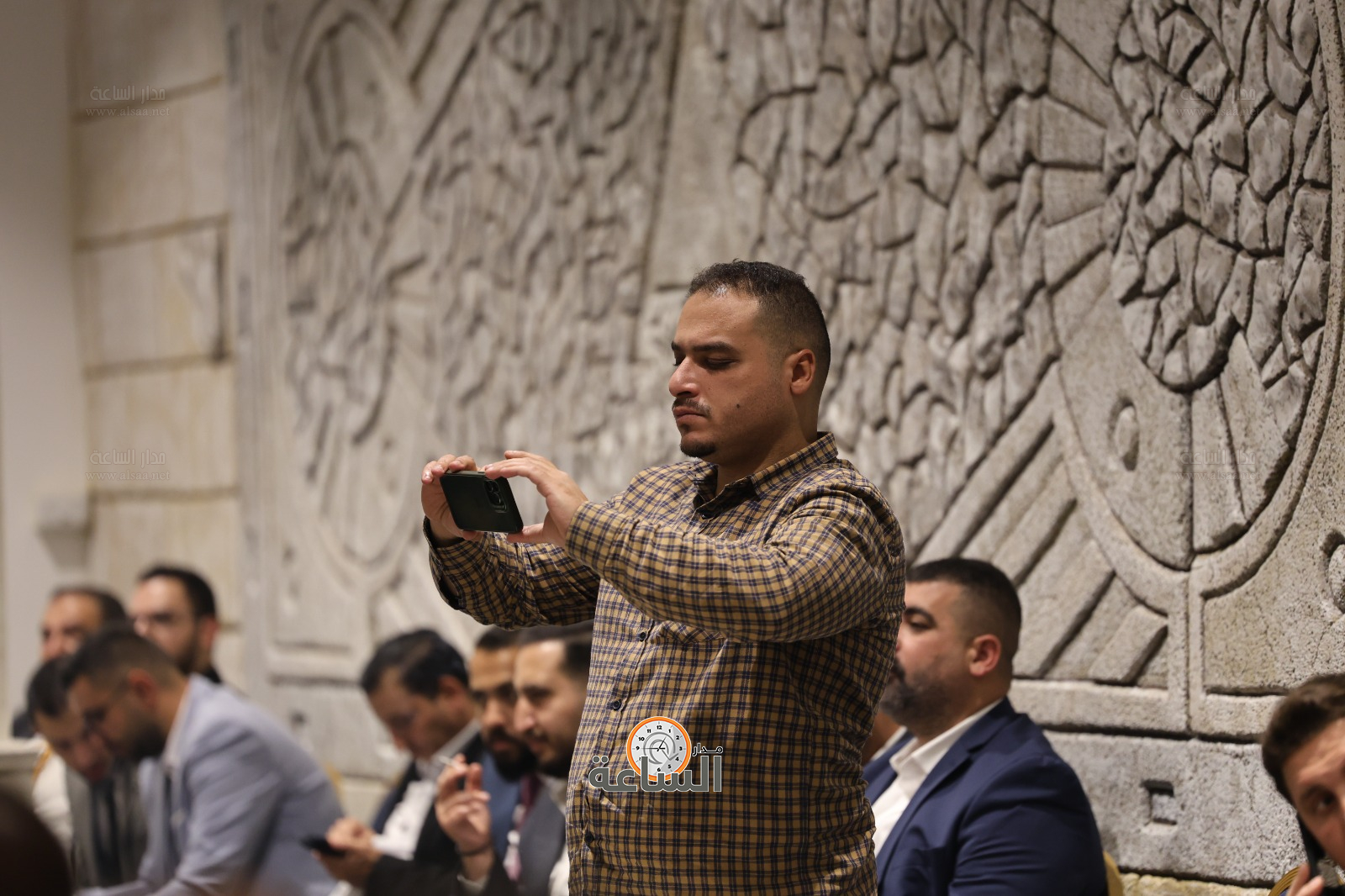 Madar Al-Saa Images 0.0034724674172686987