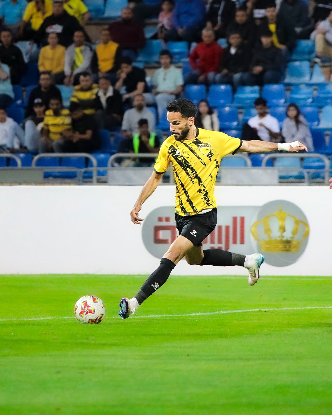 Madar Al-Saa Images 0.8053154614993056