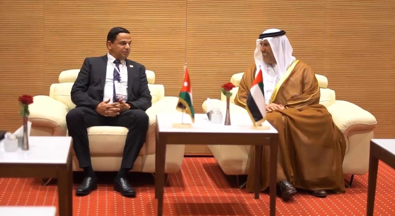 Madar Al-Saa Images 0.9592951447366423