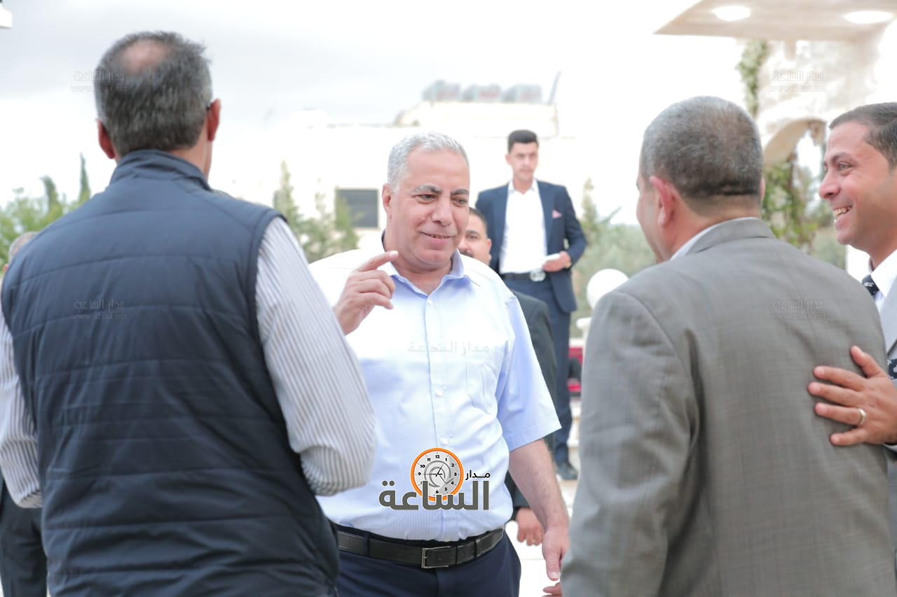 Madar Al-Saa Images 0.7725687477399547