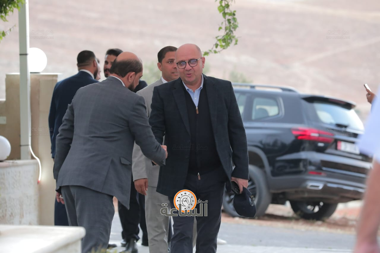 Madar Al-Saa Images 0.14761388382622154