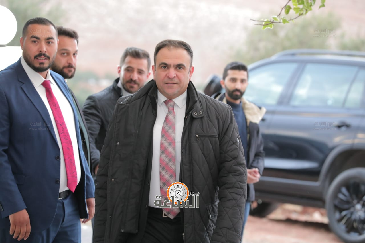 Madar Al-Saa Images 0.8807000247515809