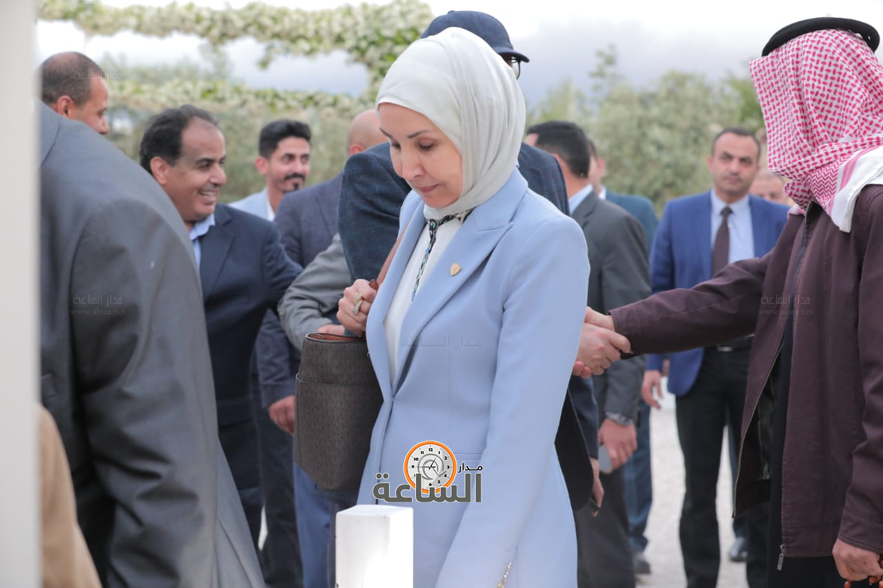 Madar Al-Saa Images 0.04678745863883427