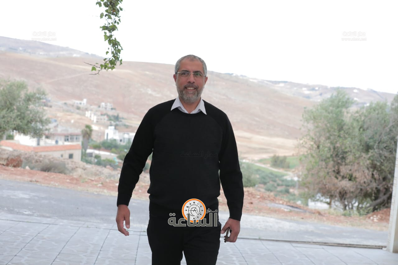 Madar Al-Saa Images 0.22792077405634015