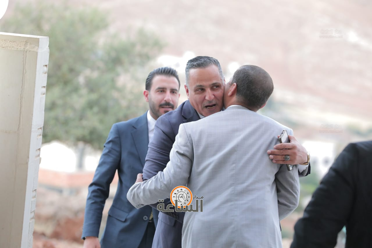 Madar Al-Saa Images 0.04205053858384422