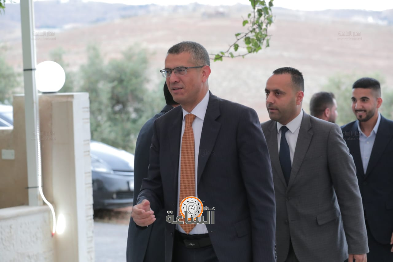 Madar Al-Saa Images 0.20755464961287462