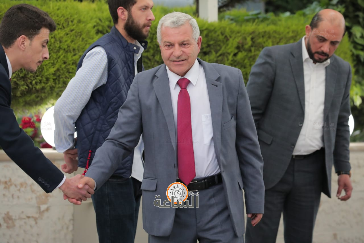 Madar Al-Saa Images 0.22375839315244073