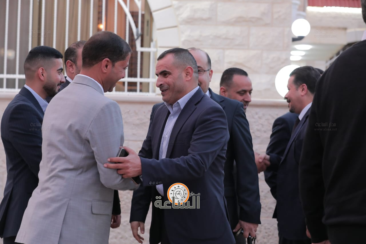 Madar Al-Saa Images 0.5382843665695981