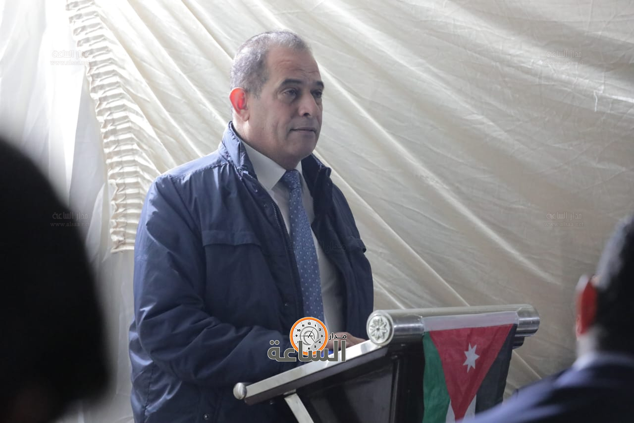 Madar Al-Saa Images 0.08078315434838057