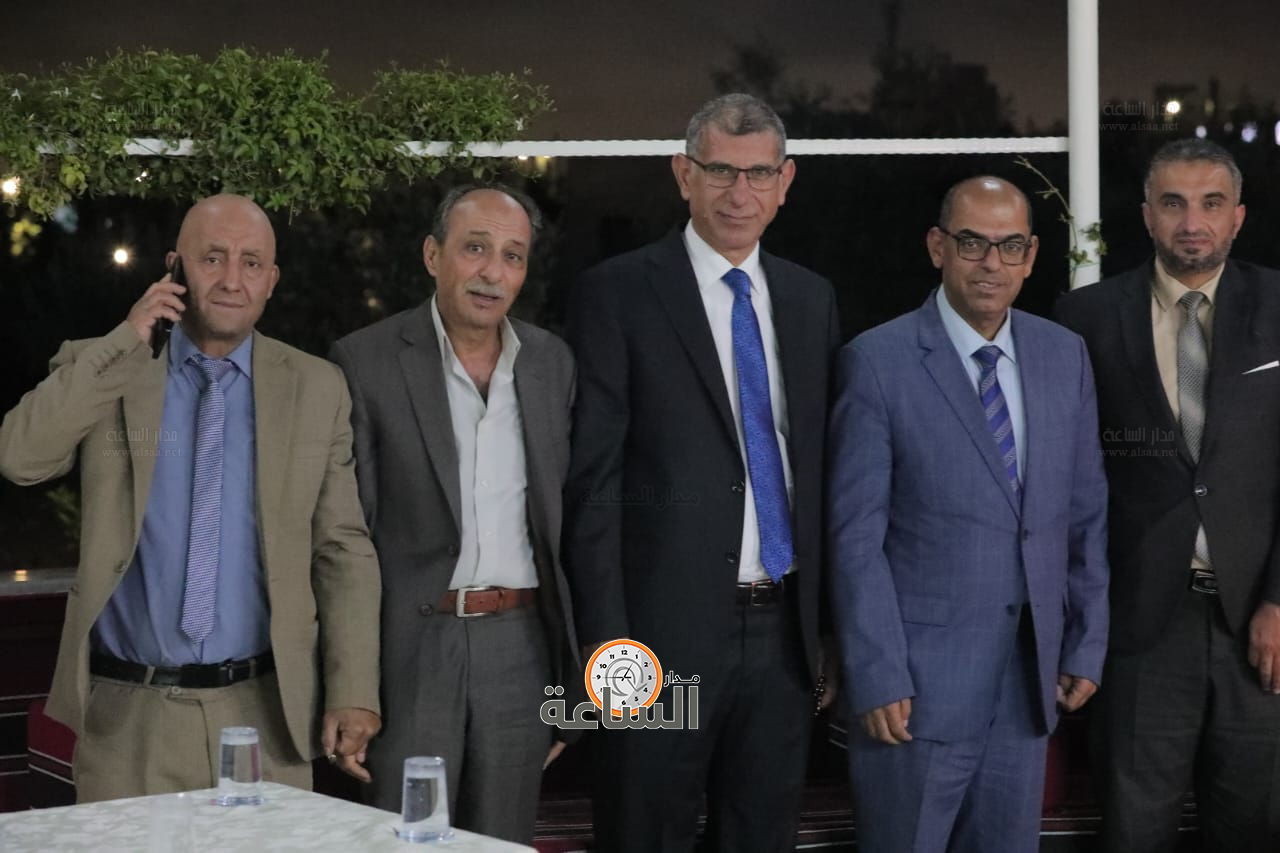 Madar Al-Saa Images 0.9297881459104802