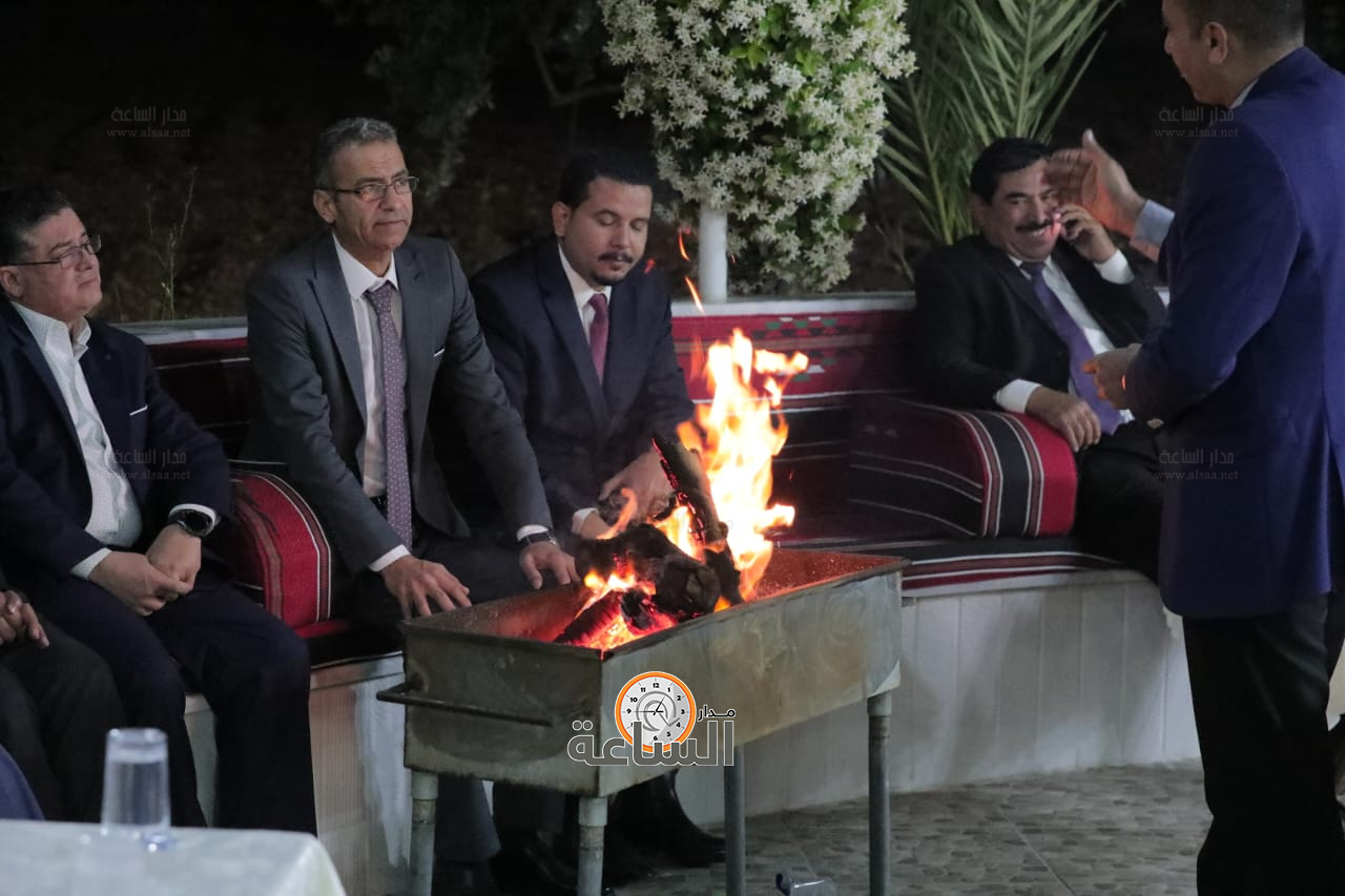 Madar Al-Saa Images 0.5649078420504952