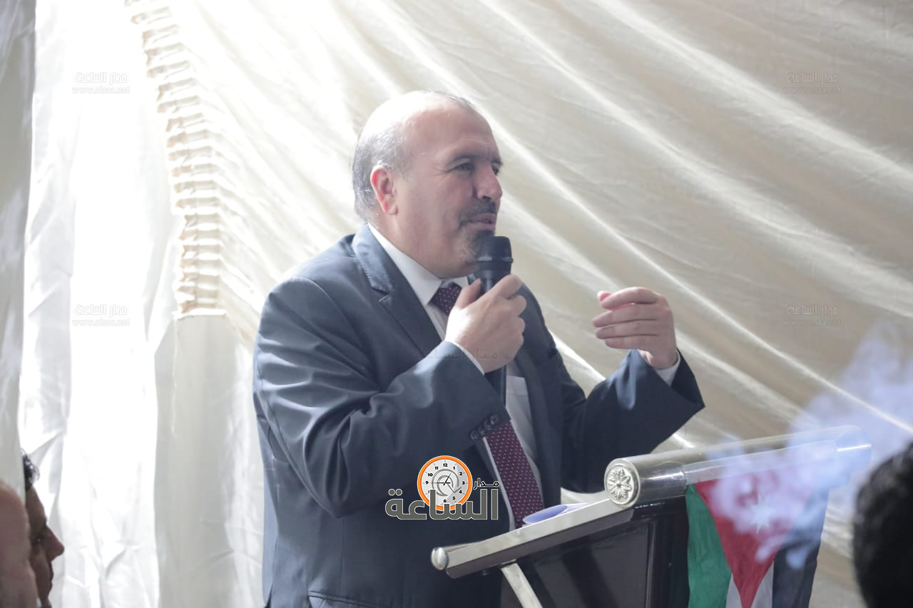 Madar Al-Saa Images 0.8424208657795228