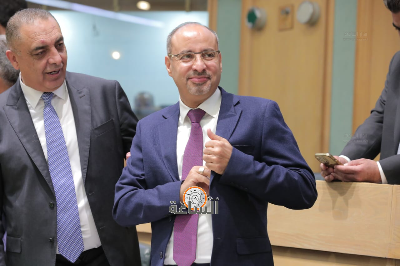 Madar Al-Saa Images 0.5456412848351115