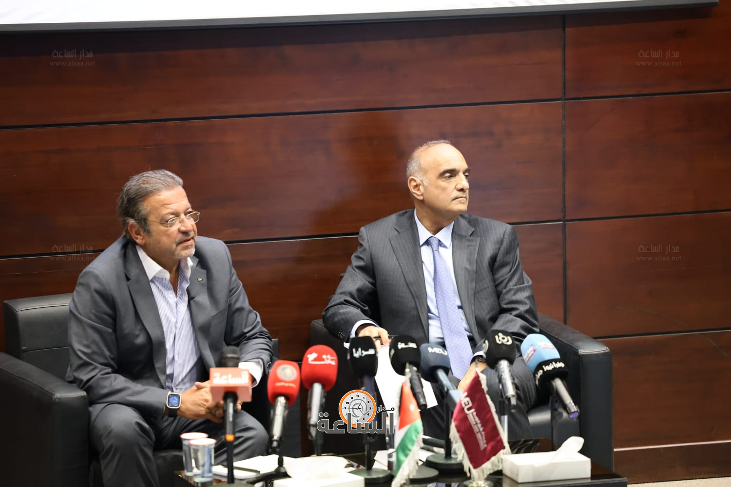 Madar Al-Saa Images 0.5309260050712624