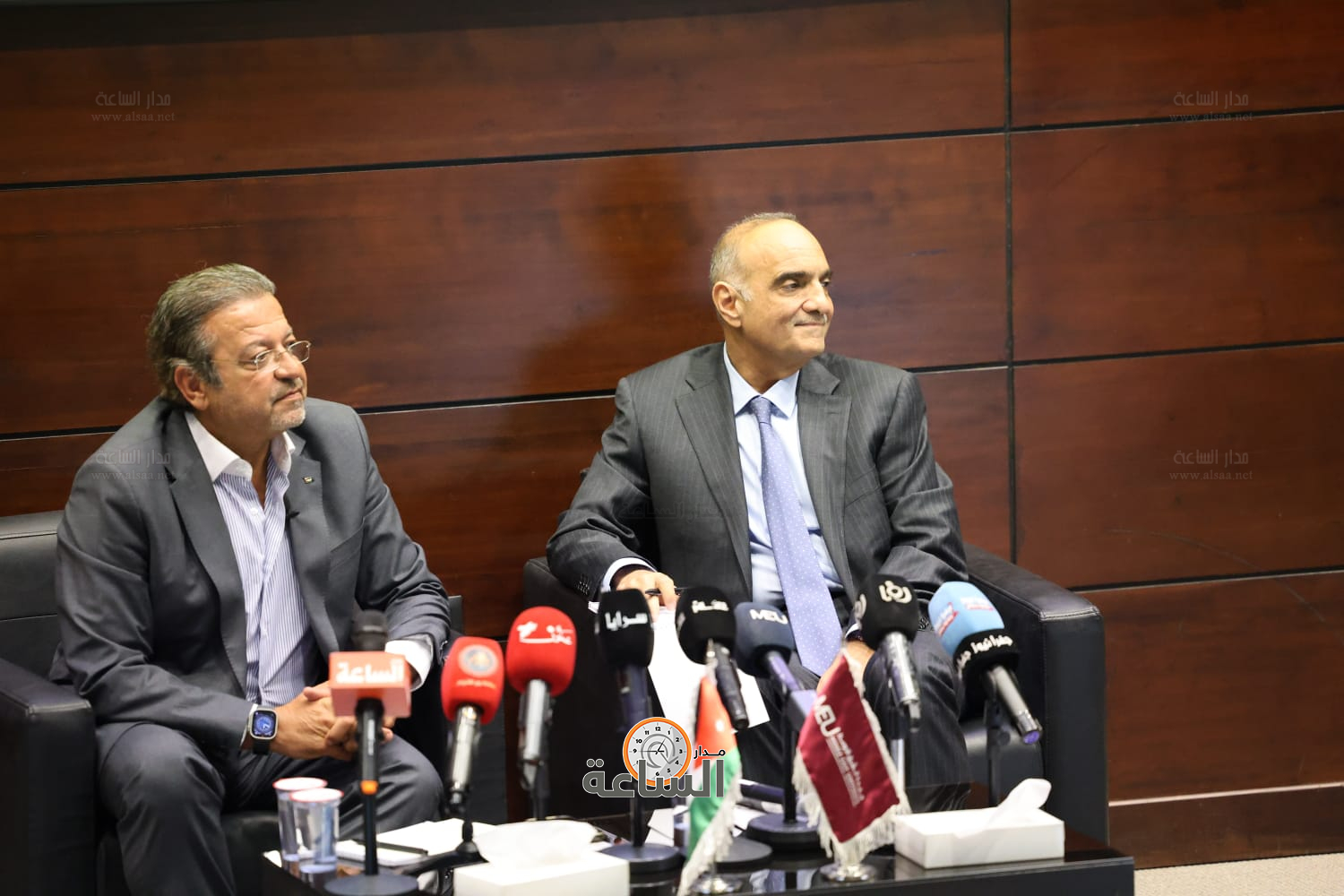 Madar Al-Saa Images 0.635645354708105