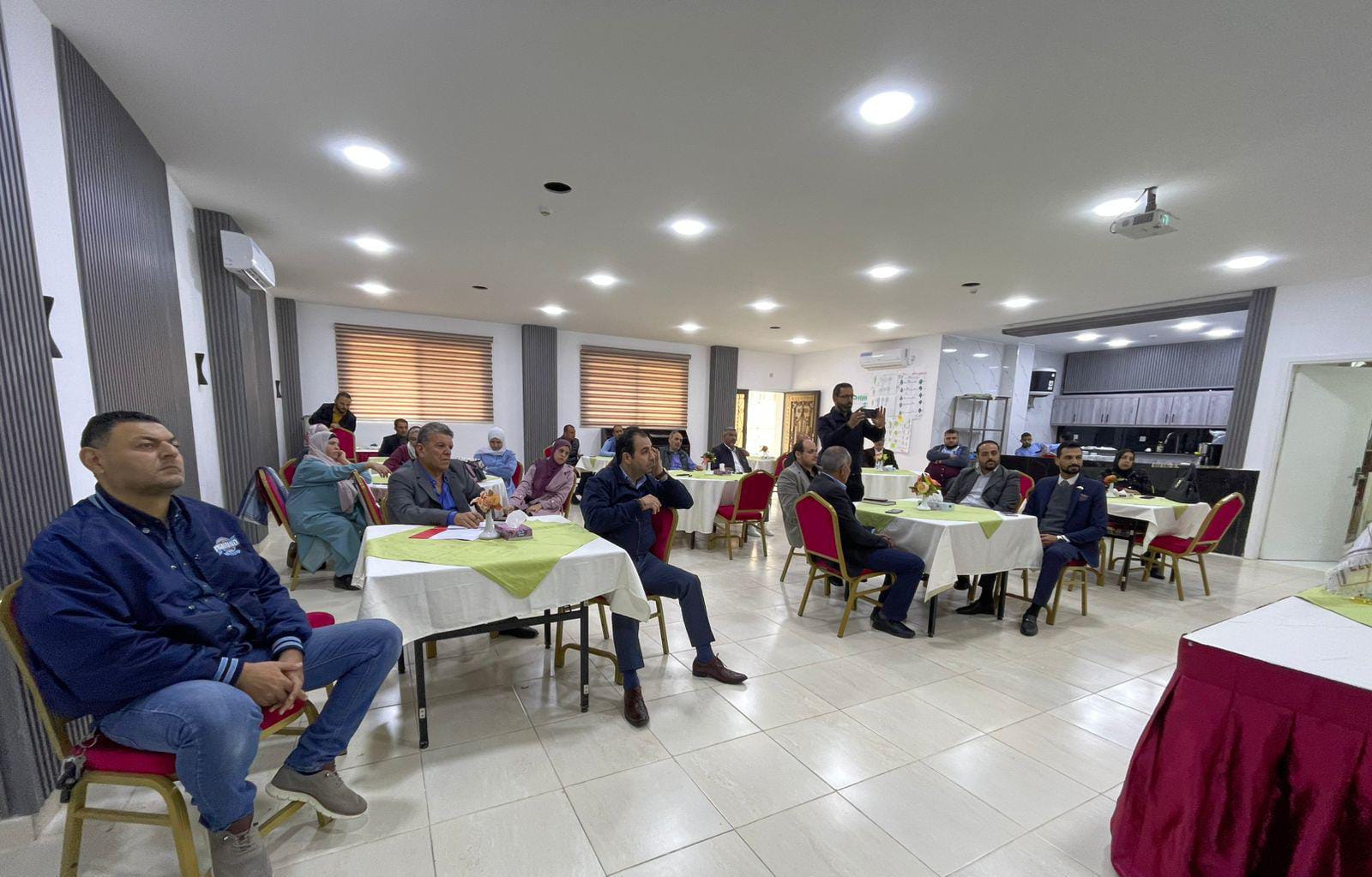 Madar Al-Saa Images 0.5394512805141144