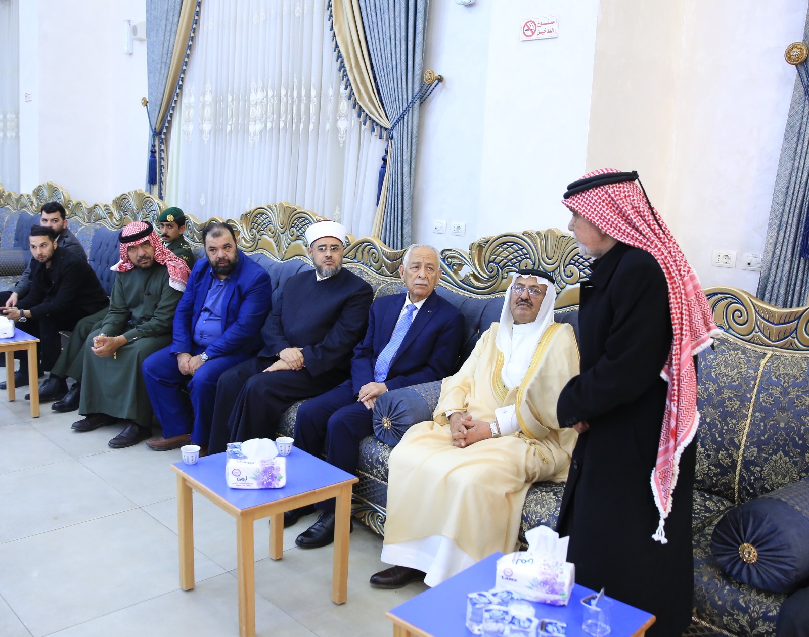 Madar Al-Saa Images 0.8072986573129607