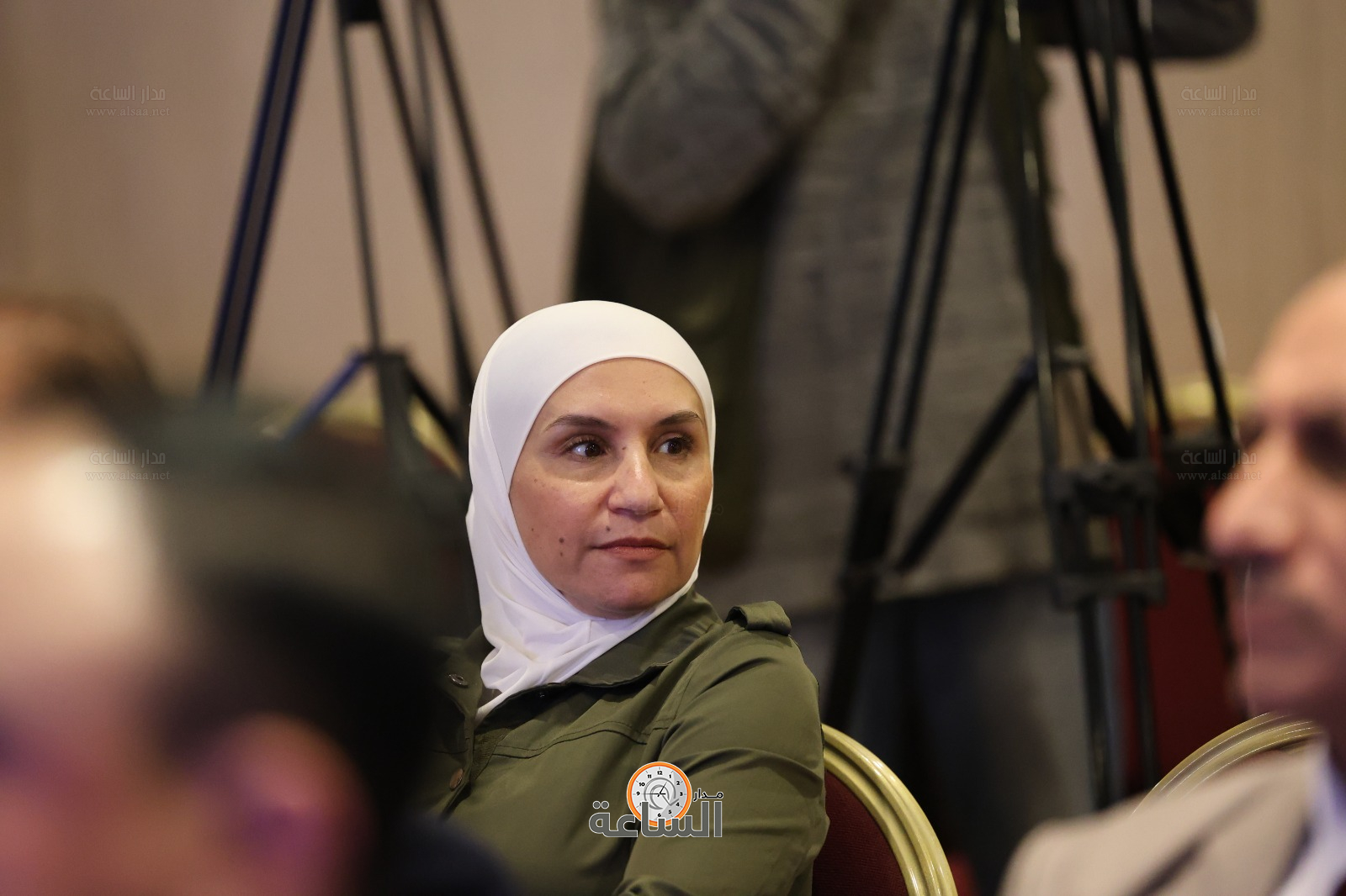 Madar Al-Saa Images 0.4798926630453527