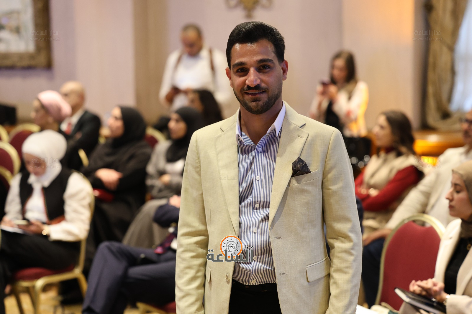 Madar Al-Saa Images 0.4567006016162094