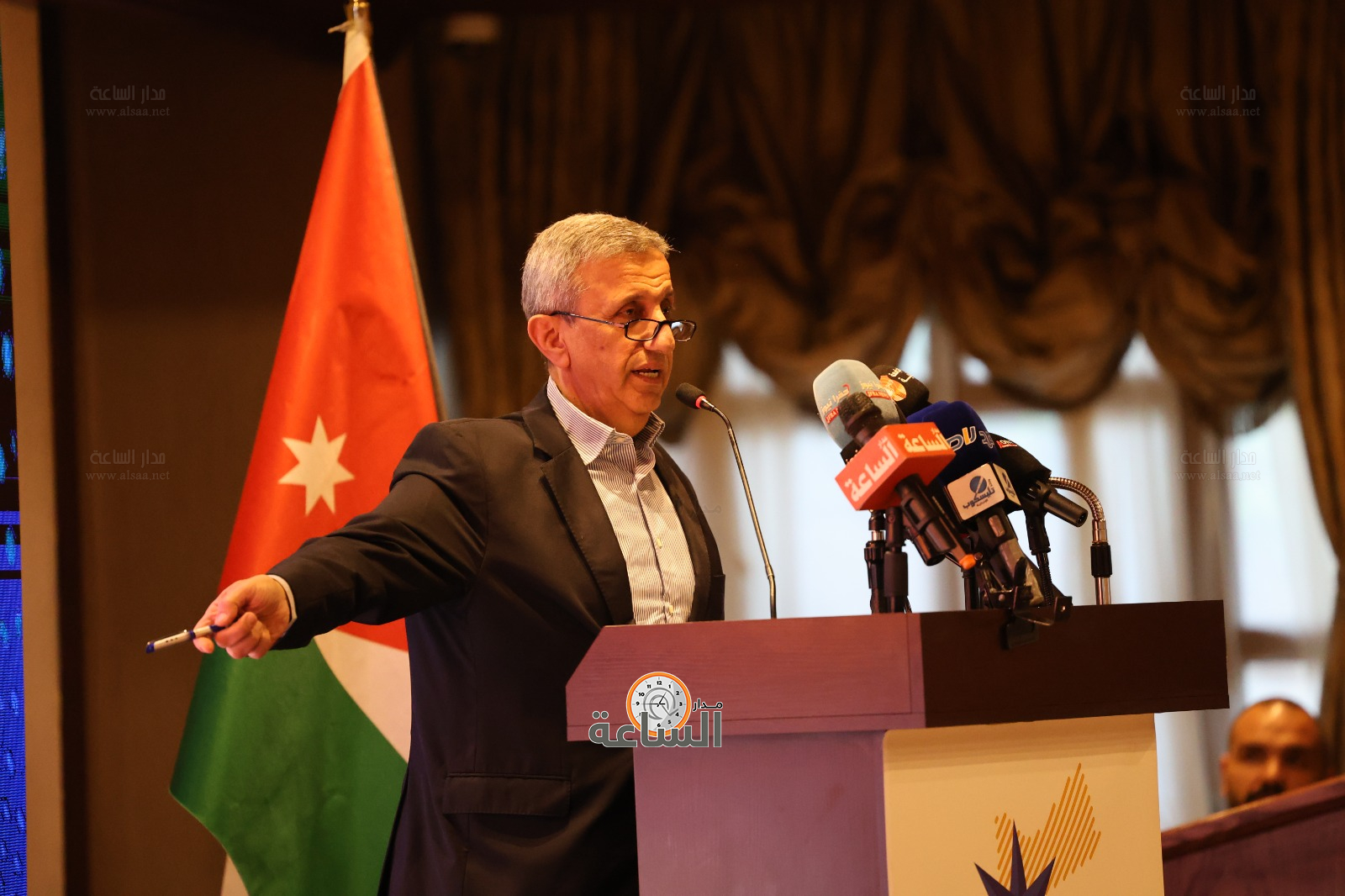 Madar Al-Saa Images 0.7525901743070336