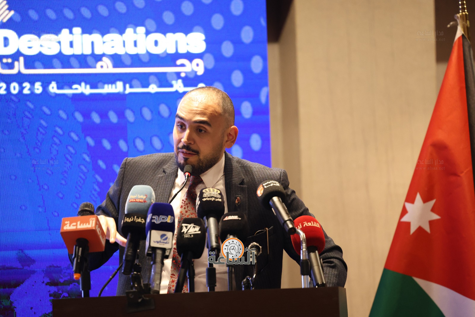 Madar Al-Saa Images 0.13317197459929497