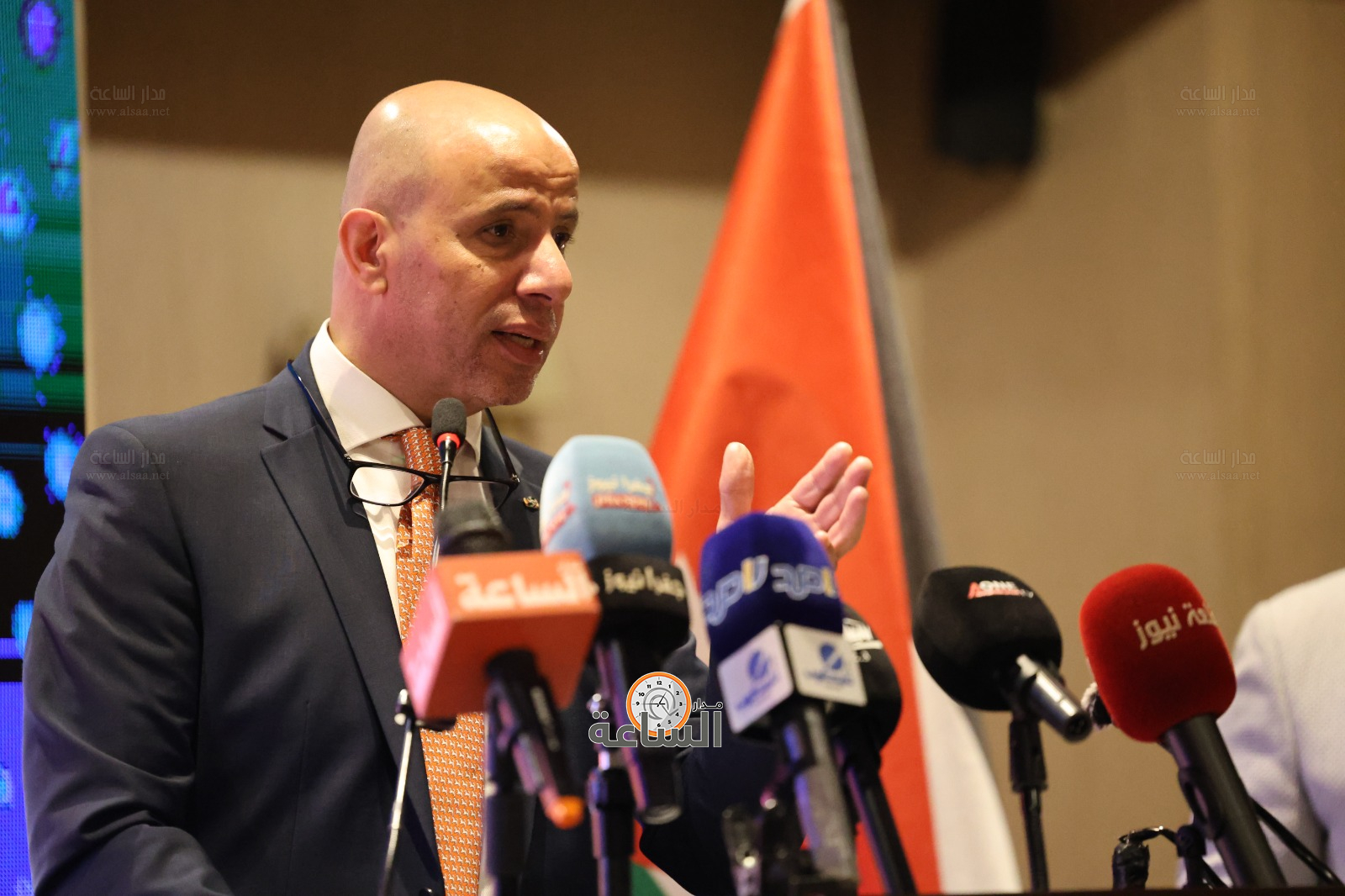 Madar Al-Saa Images 0.33452745840109444