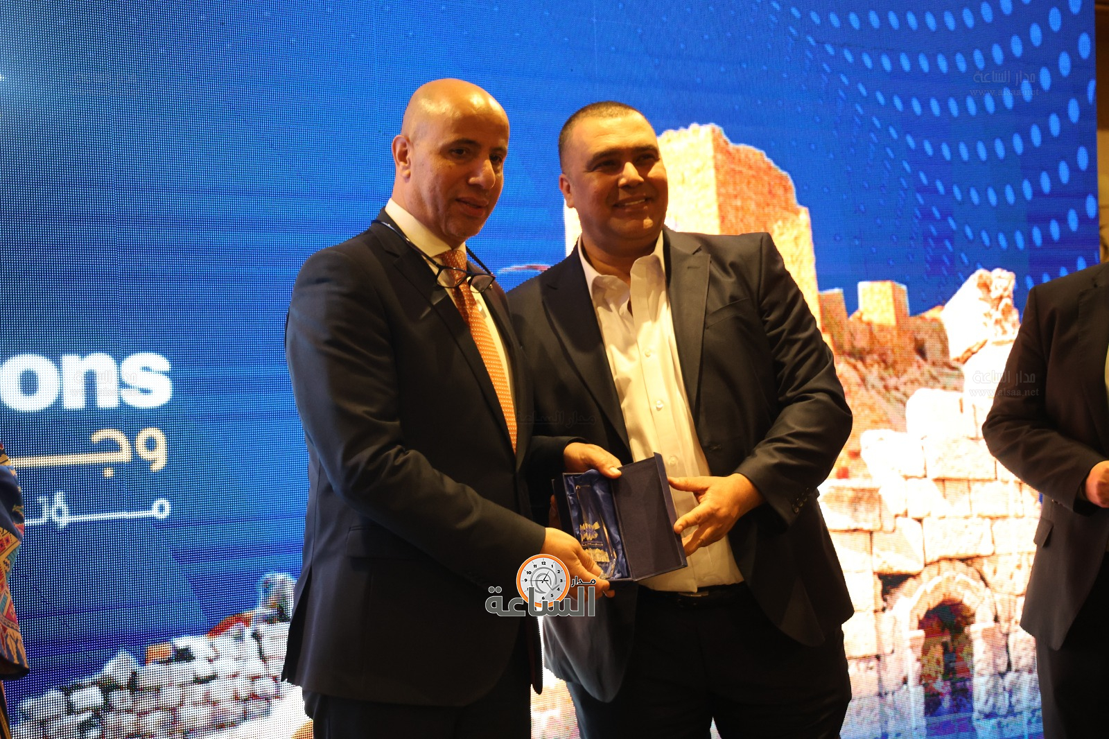 Madar Al-Saa Images 0.5890717661781962