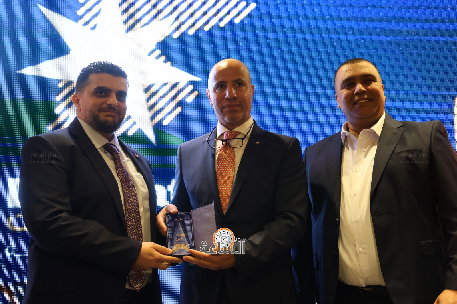 Madar Al-Saa Images 0.2950446610951686