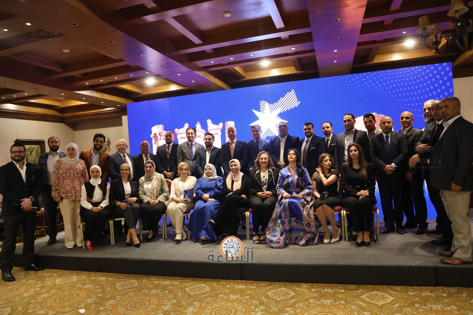 Madar Al-Saa Images 0.2874596802391207