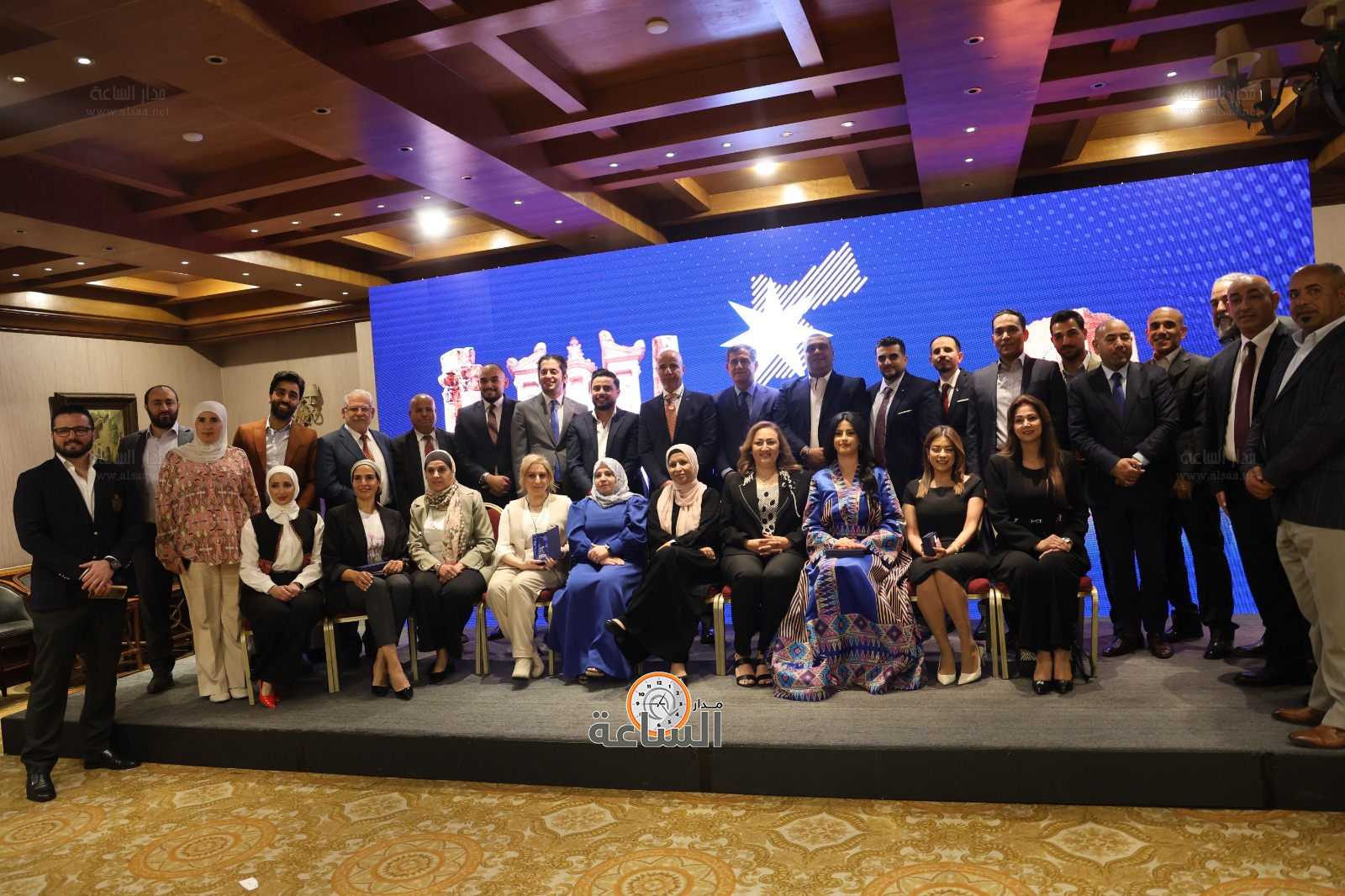 Madar Al-Saa Images 0.8858326544307045