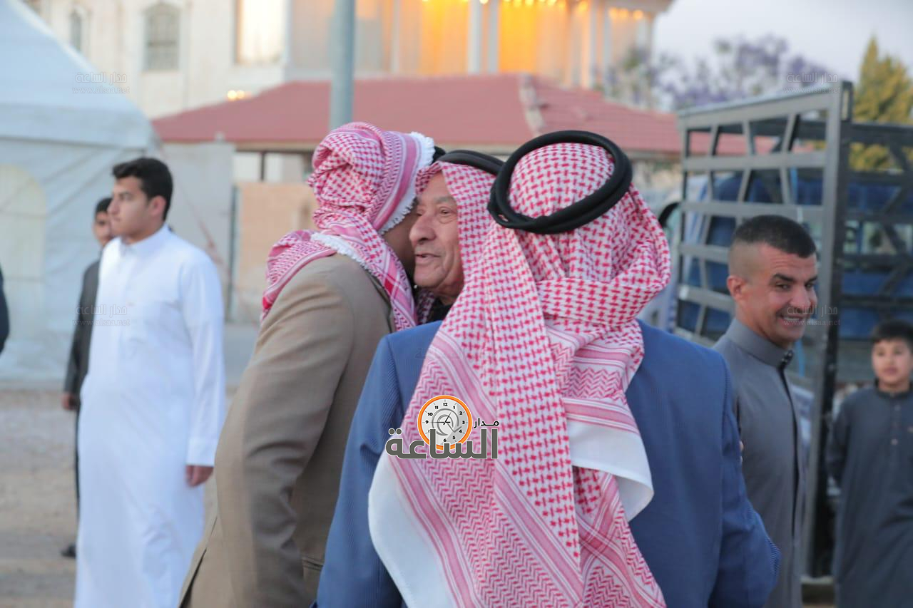 Madar Al-Saa Images 0.008613124466586797