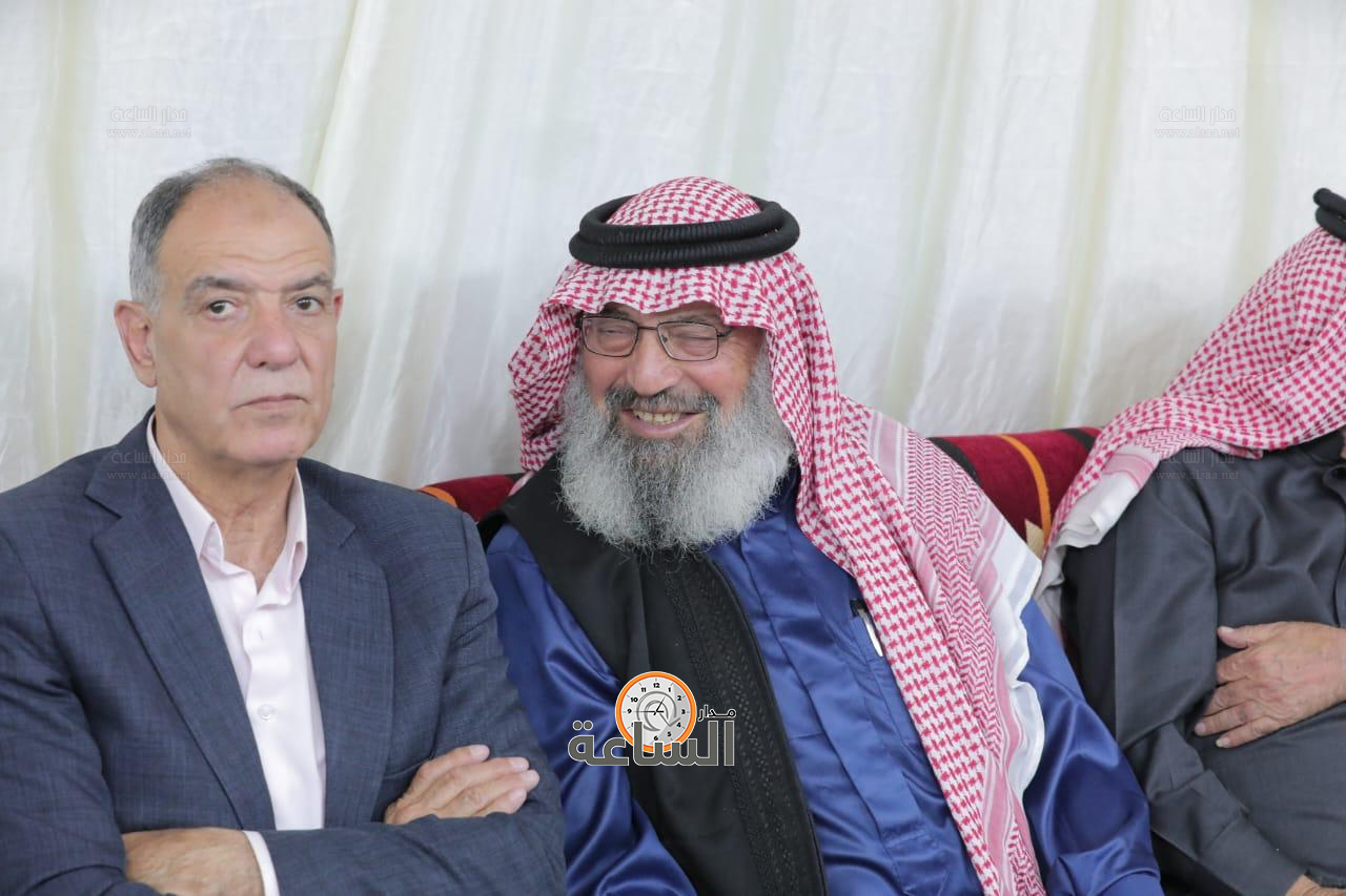 Madar Al-Saa Images 0.05068160093115859