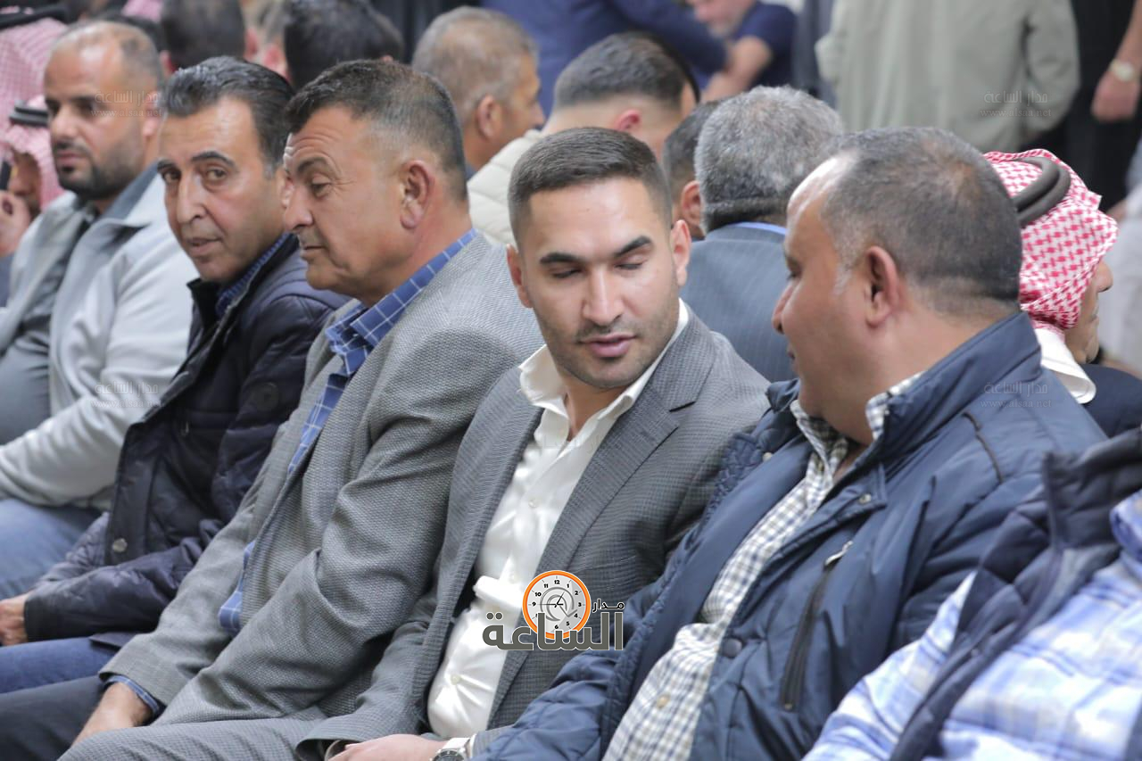 Madar Al-Saa Images 0.004099990853560942