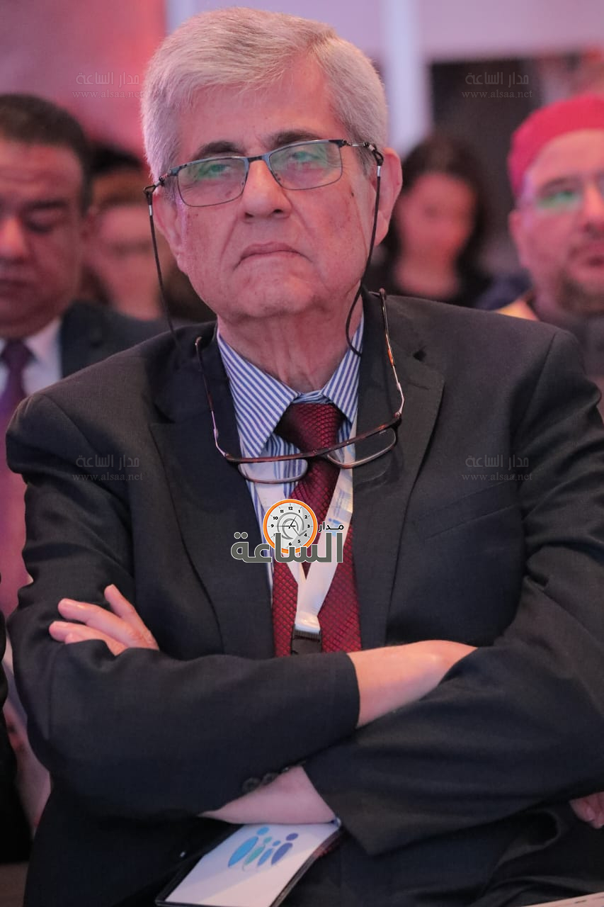 Madar Al-Saa Images 0.7188854475780802