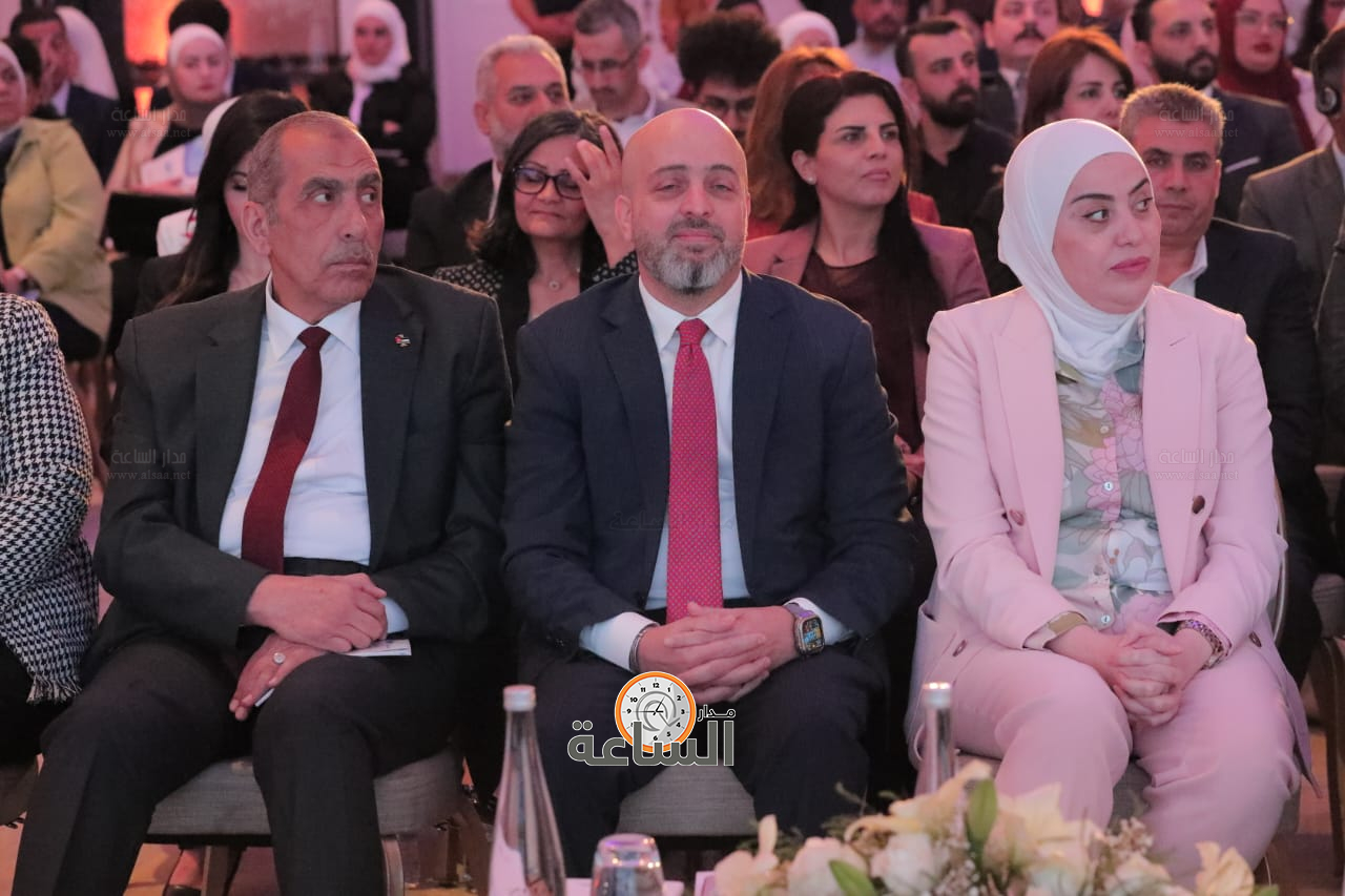 Madar Al-Saa Images 0.7733500347390734