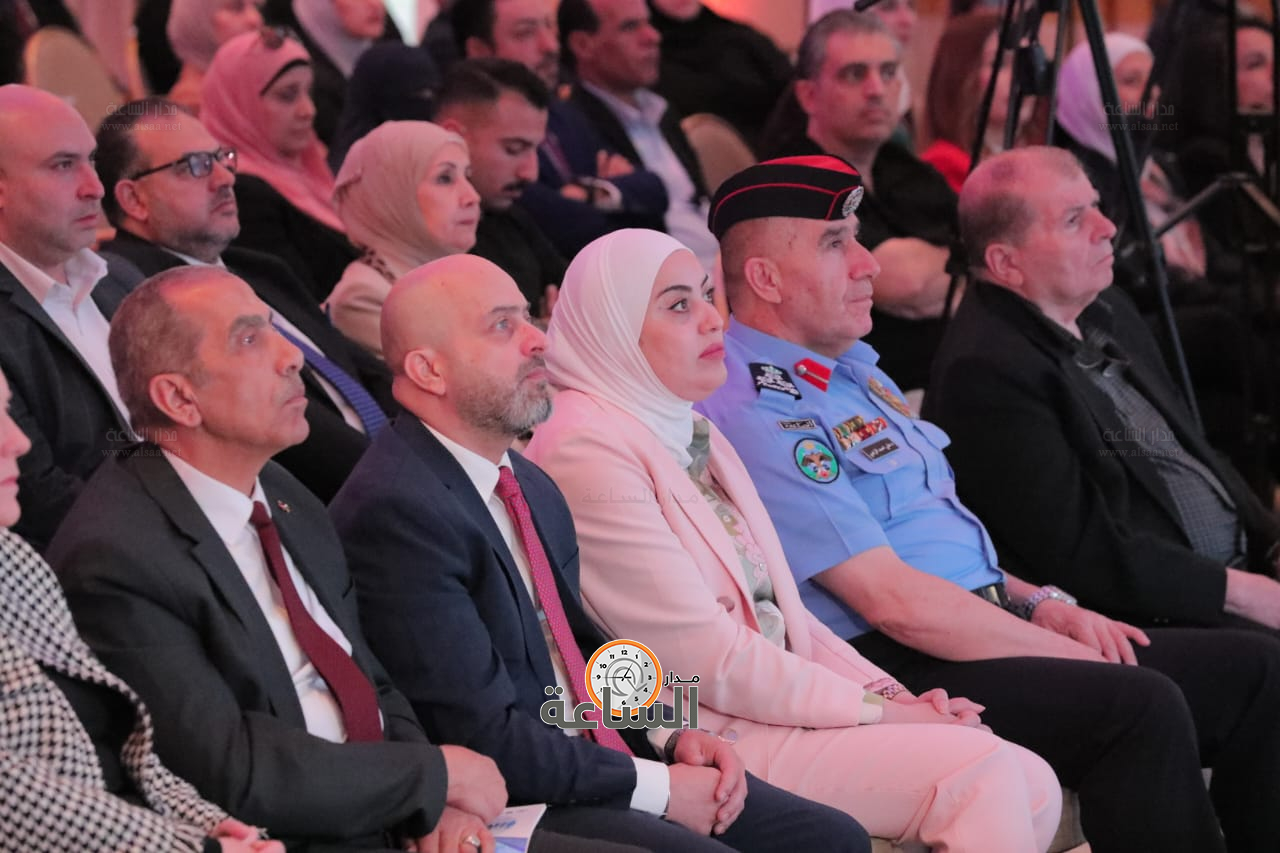 Madar Al-Saa Images 0.27693537860109696