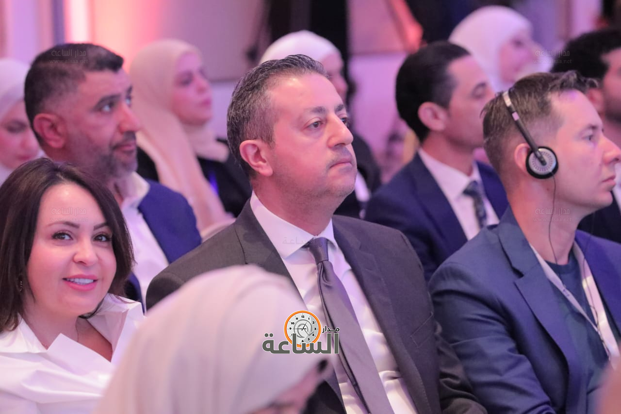 Madar Al-Saa Images 0.5507486608057124