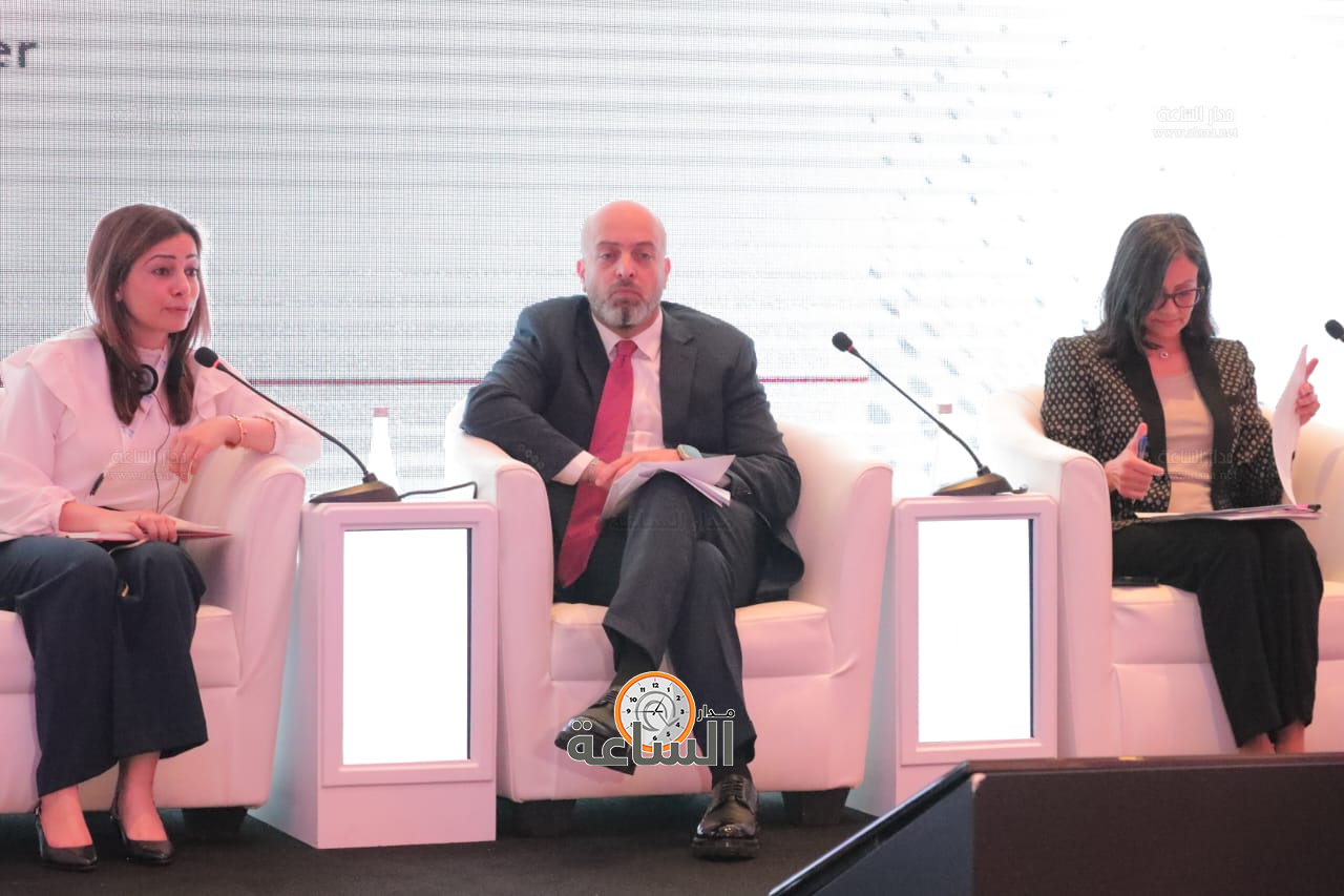 Madar Al-Saa Images 0.02543180882110363